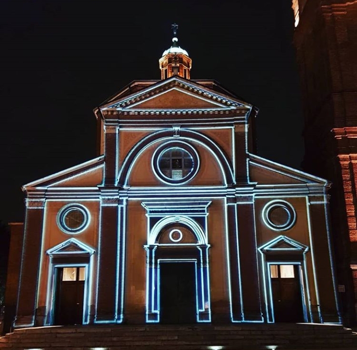 Proiezione architetturale con Gobo mapping.